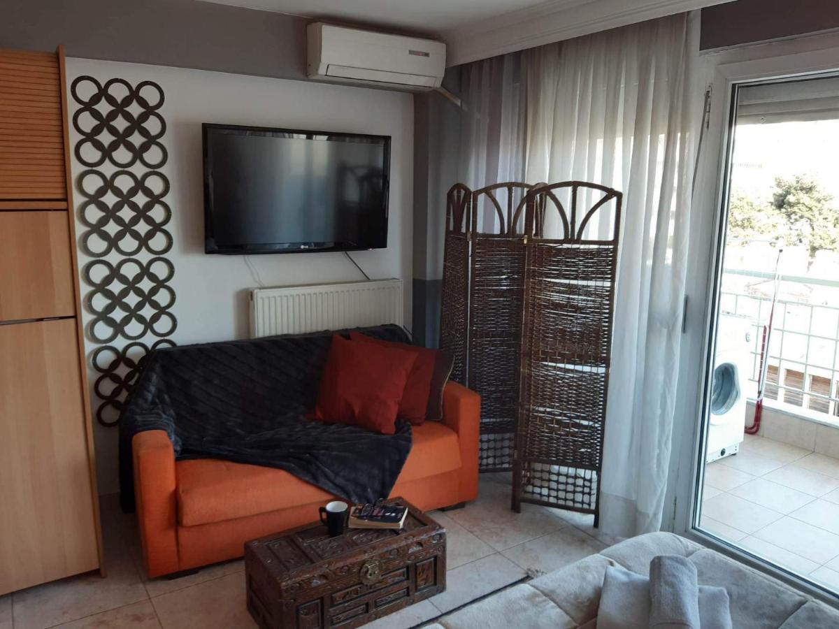 Eclectic Stay Tesalonika Bagian luar foto